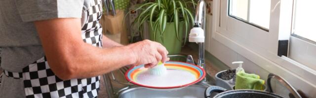 Kako vam pranje sudova može pomoći u vezi