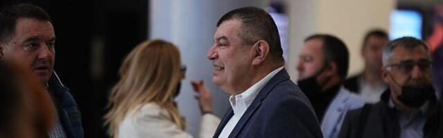 Miloradu Grčiću u zgradi opštine nađena gomila novca