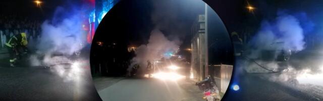 Gori automobil! Jezive scene u Novom Pazaru! (FOTO/VIDEO)