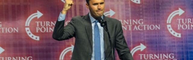 Čarli Kirk dobio mural u Beogradu: Autor organizacija bliska Vučiću (VIDEO)