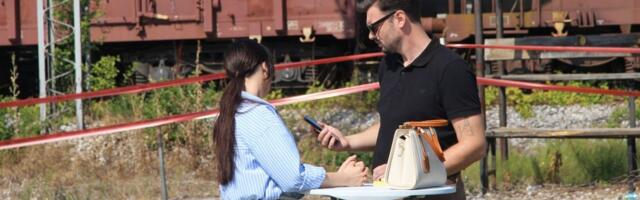 Muž poznate pevačice bio primoran da se odrekne deteta: Otkrio detalje stravične sudbine