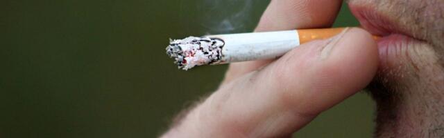 VIDEO Kineski tržni centri uveli inovaciju u toalete: Ko zapali cigaretu - biće vidljiv svima