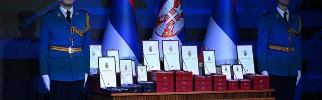 Austrijski protivnik „islamizacije“, Vulinov prijatelj i mađarski ministar: Koje strane političare je Vučić odlikovao na Dan državnosti?