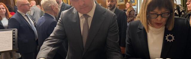 Ministar Selaković u Matici srpskoj:  Zasnivanje „Poklon biblioteke Rusije“ i otvaranju izložbe!