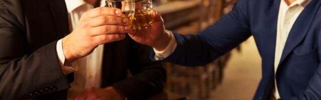 Druga priča van skupštine - Evo kako šuruju vlast i opozicija!