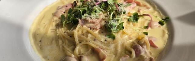 Brza testenina sa slaninom i pavlakom: Gotova za pola sata i savršena za toplije dane