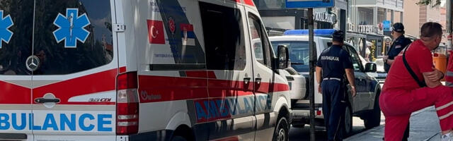 MASOVNA MAKLKJAŽA U NOVOM PAZARU, KORISTILI I ORUŽJE: Dve grupe nasrnule jedna na drugu, policija privela 4 osobe