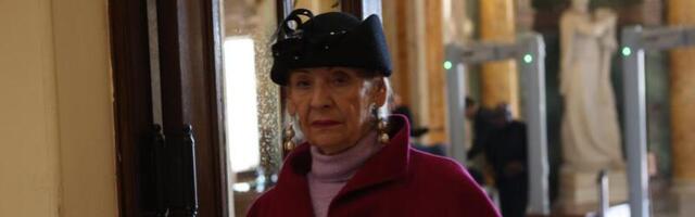 Lepa Lukić za dlaku izbegla sigurnu smrt! Pevačicu spasila samo jedna stvar