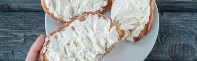 Kako da prepoznate dobar kajmak pri kupovini?