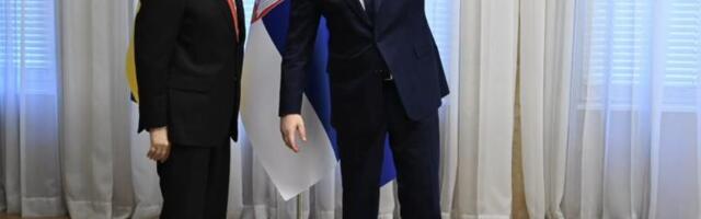 VUČIĆ PRIMIO U OPROŠTAJNU POSETU AMBASADORA UKRAJINE TOLKAČA: Razmenili smo mišljenja o aktuelnim međunarodnim okolnostima i bilateralnim odnosima (FOTO)