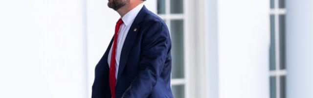 Тајна служба: Оштећена кућа потпредседника САД, осумњичени приведен