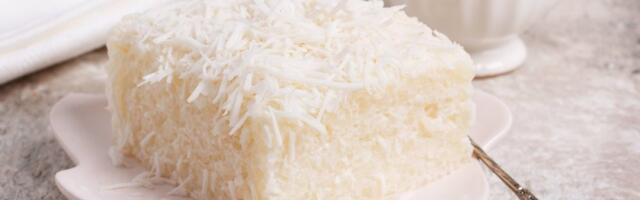 Beli čupavci: Starinska receptura u verziji kolača kakvu nikada niste probali