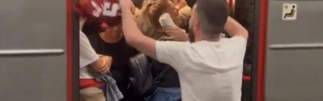 SRBI NOĆAS PRAVILI ŠOU U PRAGU! Ludnica navijača, trešti čuveni hit, mnogi gledali u neverici! (VIDEO)