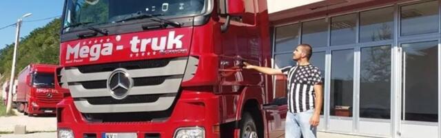 Ovo je teško povređeni vozač iz Novog Pazara: Tek po dolasku hitne pomoći, izvučen ispod kiper (FOTO)