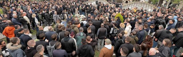 Sahranjen Duško Vujošević