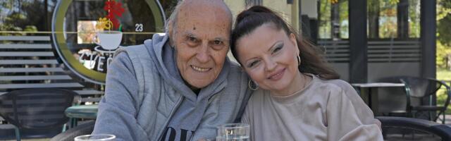 Ore se urlici kućom Andrije Bajića: "Molila sam Boga da od mene uzme godine i da njemu!"