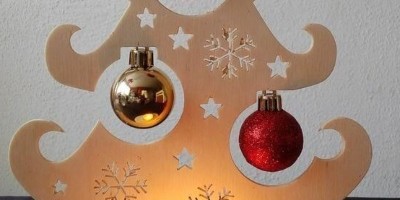 Božićne jelke od šperploče i njihovo ukrašavanje