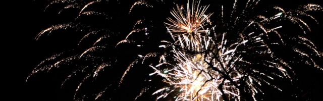 Požar u radnji sa pirotehnikom izazvao haos