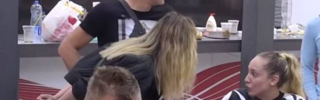ŽESTOK OKRŠAJ MAJKE I ĆERKE! Anabela nasrtala na Marka i Lunu, pa provocirala da izazove fizički kontakt! (Video)