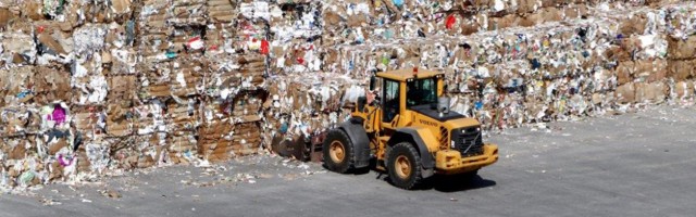 Da li automobilska industrija može da profitira na otpadu papirne industrije?