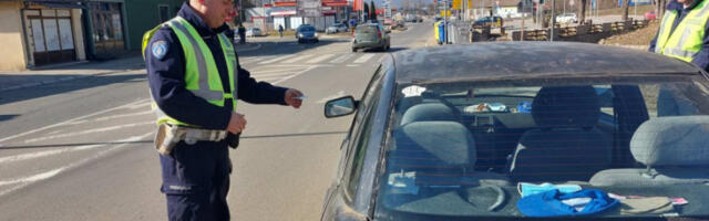 Muškarac vozio sa 4,95 promila alkohola u organizmu, isključen iz saobraćaja kod Sjenice