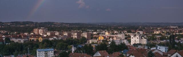 Oskrnavljen grafit posvećen generalu Nebojši Pavkoviću u Valjevu