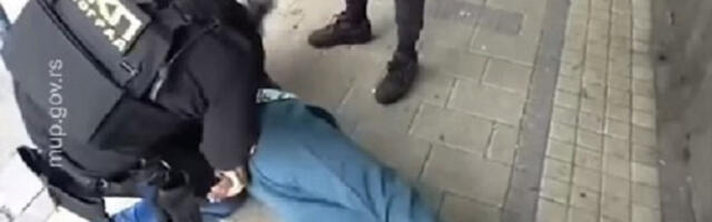 Akcija UKP i BIA: Uhapšen muškarac sa vojnom knjižicom Ukrajine, imao uniformu i šlem sa kamerom