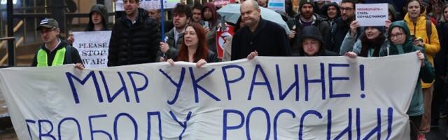 "Ovo je Putinov, a ne ruski rat": Novi protest u Beogradu