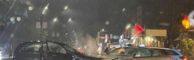 Direktan sudar dva automobila na Bulevaru Zorana Đinđića