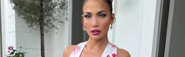 Dženifer Lopez: Njena cvetna odeća je "injekcija serotonina"