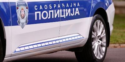 Stravičan sudar kod Bačkog Petrovca, auto na IVICI MOSTA (FOTO)