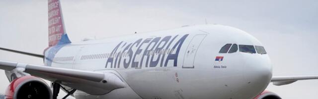Trenutak kada srpski avion evakuiše građane iz Bejruta (FOTO)