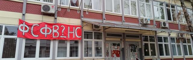 Drid se uselio na DIF, poneo odeću 7 dana, ostaje dok ne padne koja kila