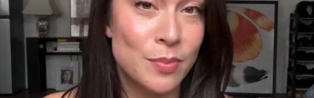 "Šta radiš ako te petorica biznismena..." Katarina je bila VIP stjuardesa, pa otkrila jezive detalje ovog posla