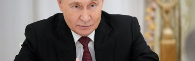 Број послатих питања за директну линију са Путином премашио 2,5 милиона