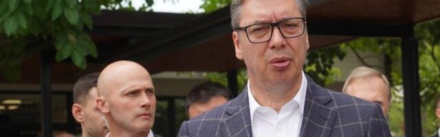 Narode, pogledajte dokle ide glupost blokadera: Sad pokušavaju da dehumanizuju Vučića i preko pasa