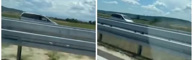DOKLE VIŠE? Beli auto juri u kontrasmeru na auto-putu kod Niša: Snimak kruži društvenim mrežama