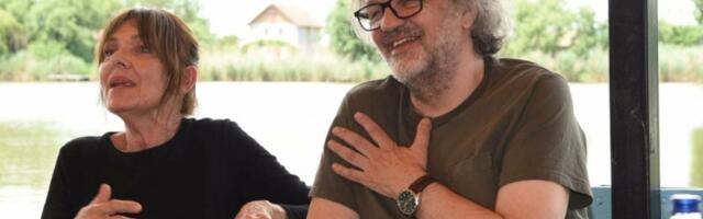 Vesna Trivalić i kokoška u prvom planu: Isplavala fotka sa snimanja novog filma Emira Kusturice