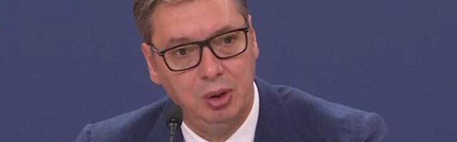 PREDSEDNIK U LESKOVCU! Vučić obilazi radove na izgradnji stadiona (UŽIVO)
