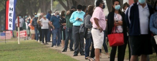 Redovi za rano glasanje na biračkim mestima u Teksasu i Džordžiji