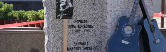 NAJPOTRESNIJA OBJAVA GRUPE RIBLJA ČORBA! Prošlo je tačno godinu dana od Borine smrti, njihove reči seku poput žileta! (FOTO)