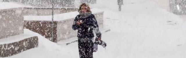 Snežna apokalipsa na Kamčatki: Grad pod nanosima od tri metra