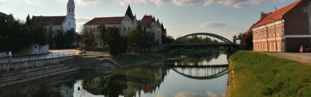 Devojka je fotkala vodu u kojoj se Zrenjaninci kupaju i ljudi su šokirani
