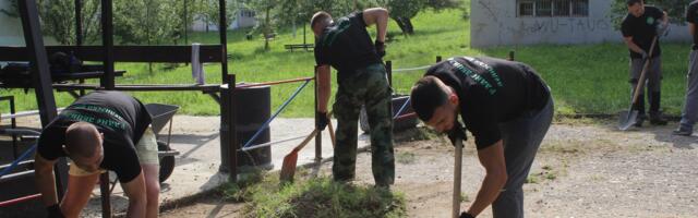 Zapušten prostor postao teratana na otvorenom