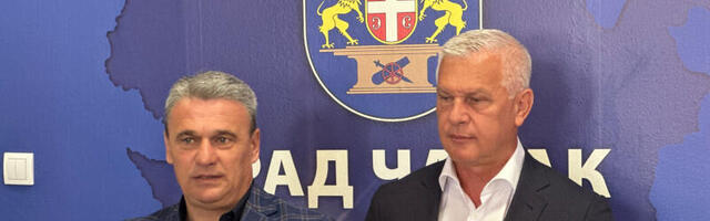 Pušten potpuno rekonstruisani sistem za navodnjavanje Parmenac – Čačak: Prvi korisnici, čačanski poljoprivrednici  danas potpisali ugovore