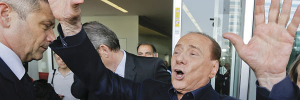 Berluskoni izveo nemoguće - Milijarder se vraća na teren!