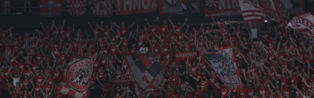 Grci dirnuli Srbiju: Navijači Olimpijakosa odali poštu ubijenom Marku Ivkoviću (FOTO)