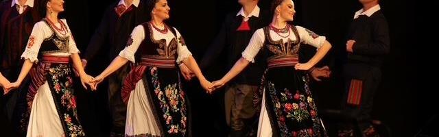 Ansambl "Kolo" održao spektakularni godišnji koncert u Srpskom narodnom pozorištu