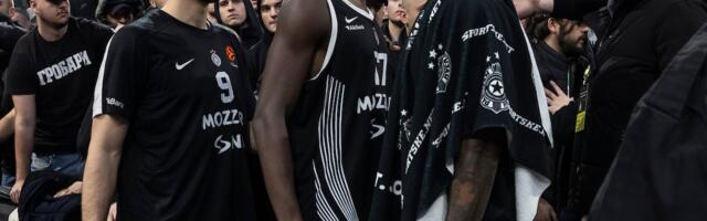 Jedan igrač Partizana ušao u sukob sa navijačima! Bilo je odgurivanja, teških reči… (VIDEO)