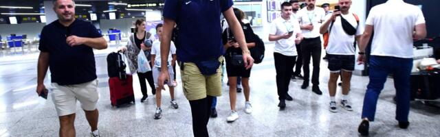 Karl-Entoni Tauns i motiv Svetog Đorđa na NBA Ol-Star dolasku